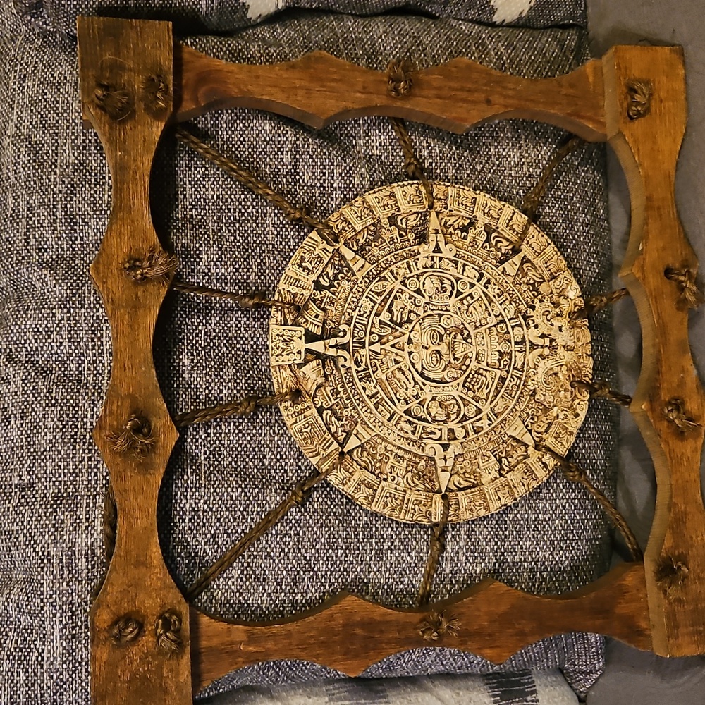 Mexican Aztec Mayan Calander wall decoration - Picture 1 of 3